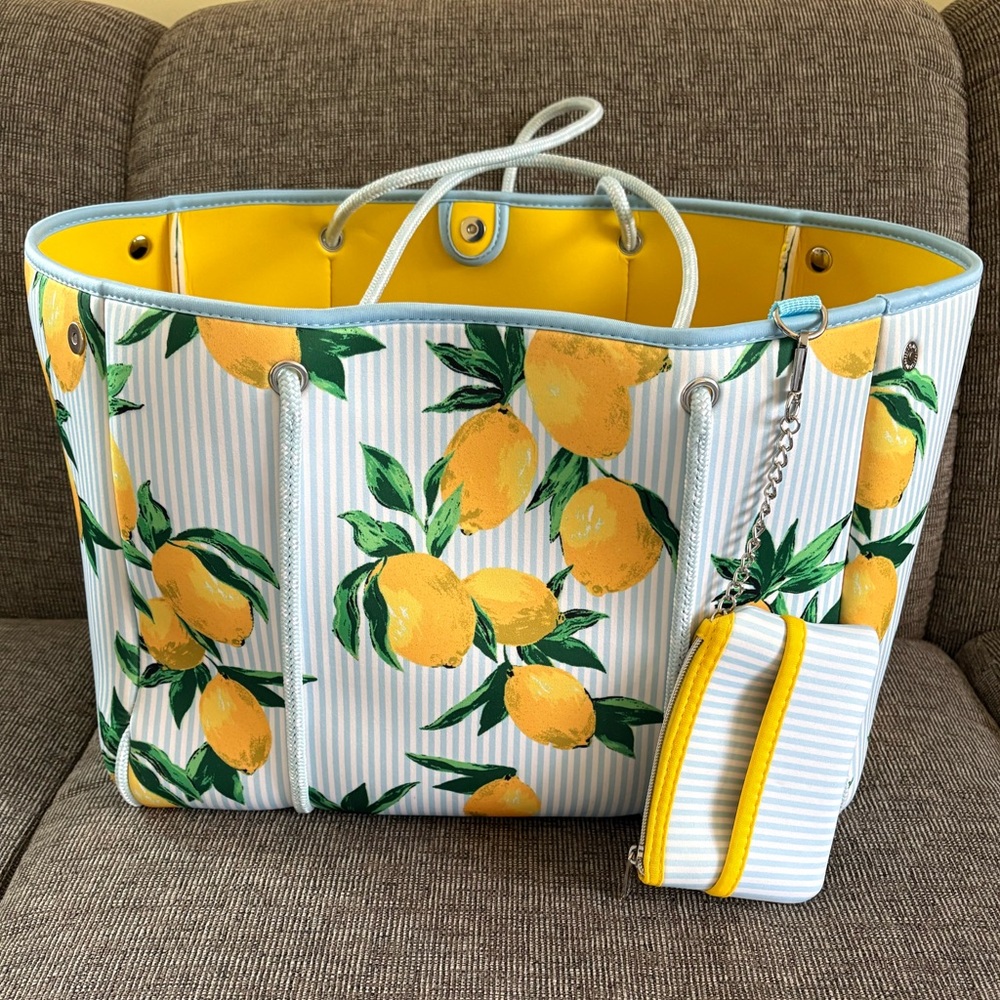 NWT AH•DORNED New York Emily Lemon Print Neoprene Tote